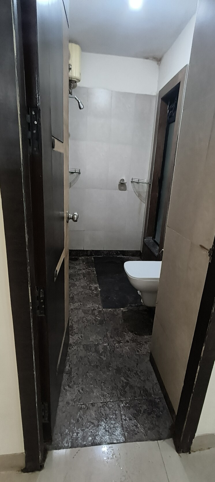 Bathroom, swaraj-imperial 2 Bedroom 1250 Sq.Ft. Apartment In Kharghar Navi Mumbai 9640329
