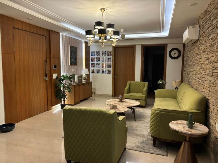 Living Room, unitech-south-city-ii 4 Bedroom 3000 Sq.Ft. Builder Floor In Sector 50 Gurgaon 9640355