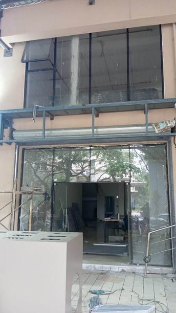  Shop For Rent in Chembur