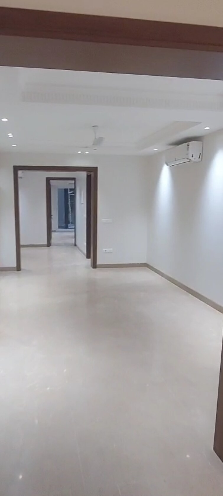 Cover Image, vasant kunj 4 Bedroom 2500 Sq.Ft. Apartment In Vasant Kunj Delhi 9640397