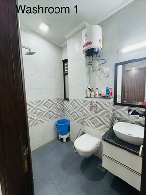 Master Bedroom in 2 BHK Builder Floor at Sector 46 – for Rent