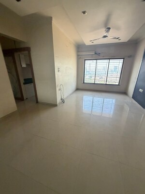 2 BHK Apartment For Sale in Raheja Willows, Kandivali East