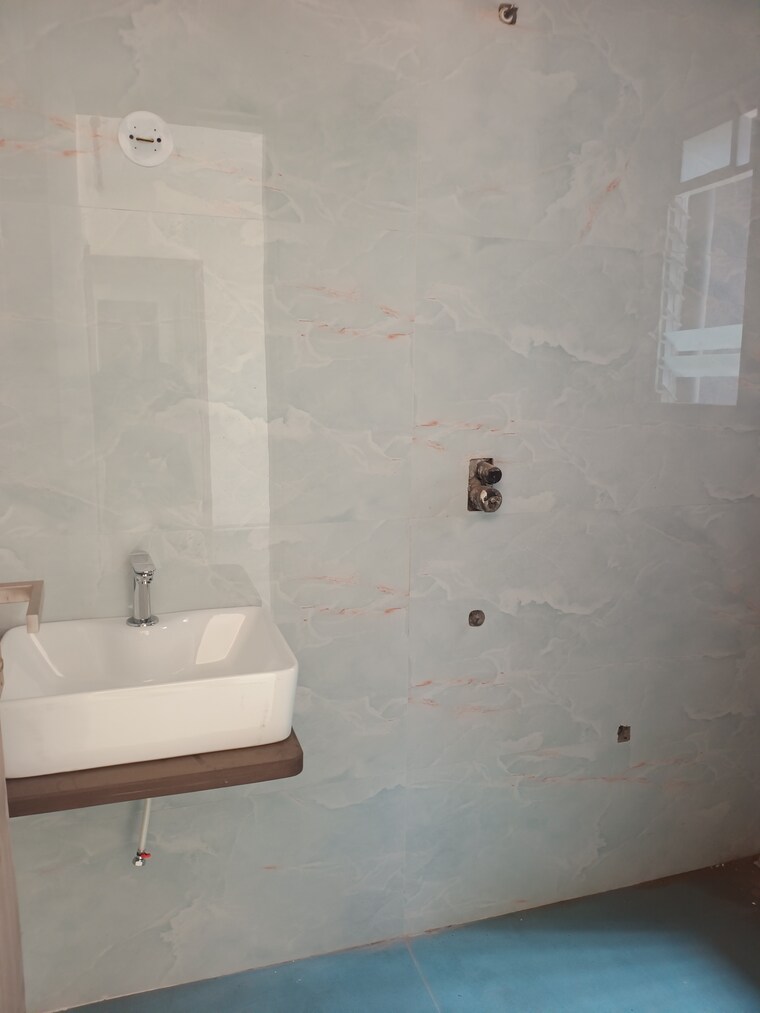 Bathroom, db-orchid-ozone 2 Bedroom 628 Sq.Ft. Apartment In Dahisar East Mumbai 9640444