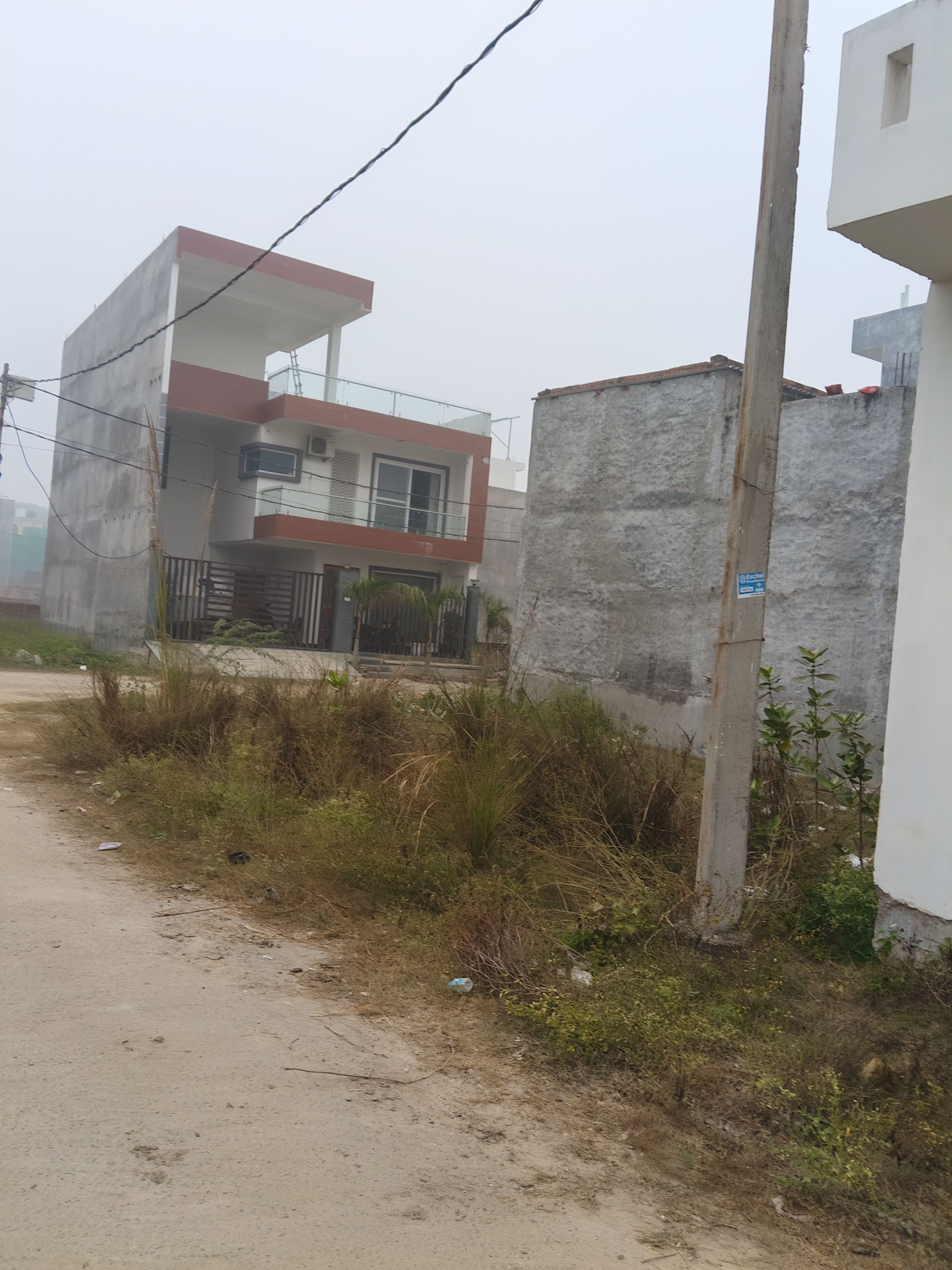 Plot For Sale in Sushant Golf City