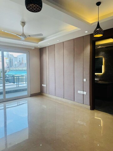 Living Room in 3 BHK Builder Floor at Sector 46 – for Rent