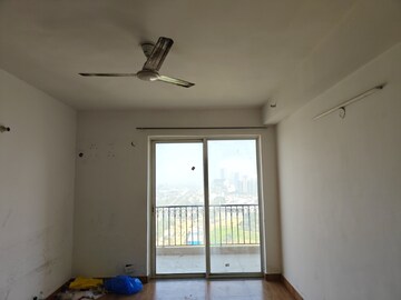 Room in 4 BHK Apartment at DLF New Town Heights II, Sector 86 – for Rent