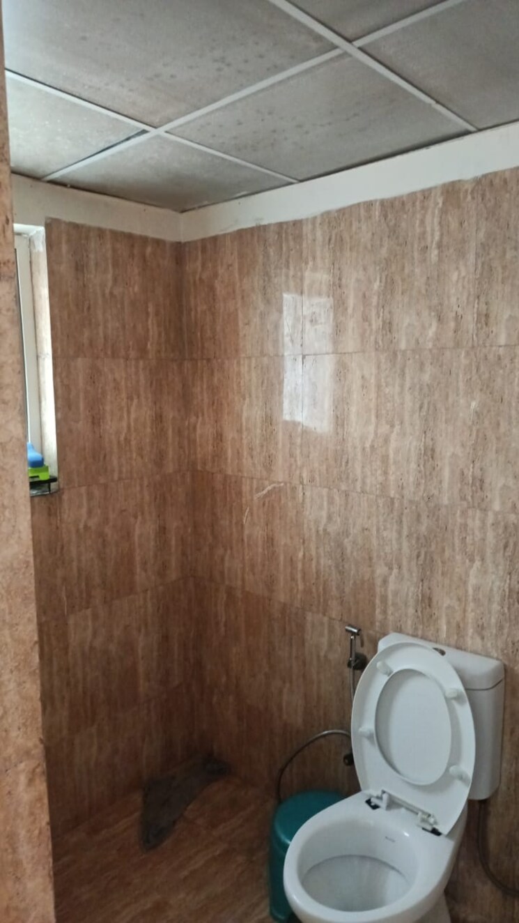 Bathroom, 3c-lotus-zing 3 Bedroom 1600 Sq.Ft. Apartment In Sector 168 Noida 9640465