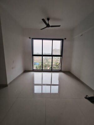 Room in 1 BHK Apartment at Lodha Downtown, Dombivli East – for Sale