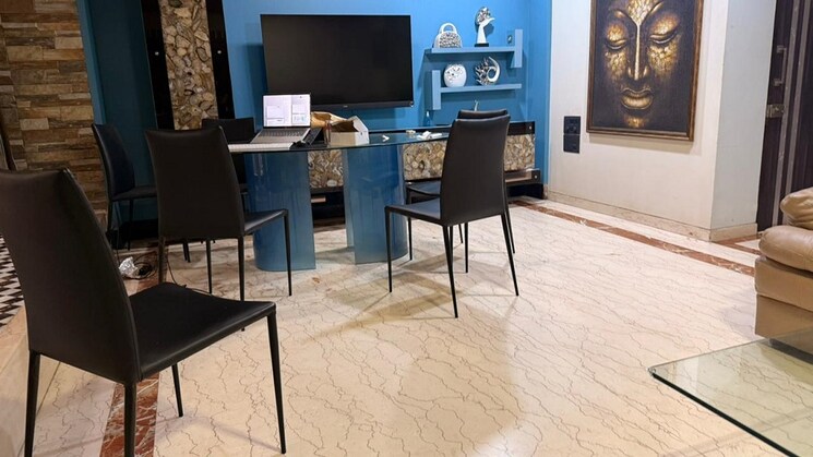 Team Area, bandra west 3 Bedroom 1100 Sq.Ft. Apartment In Bandra West Mumbai 9640522