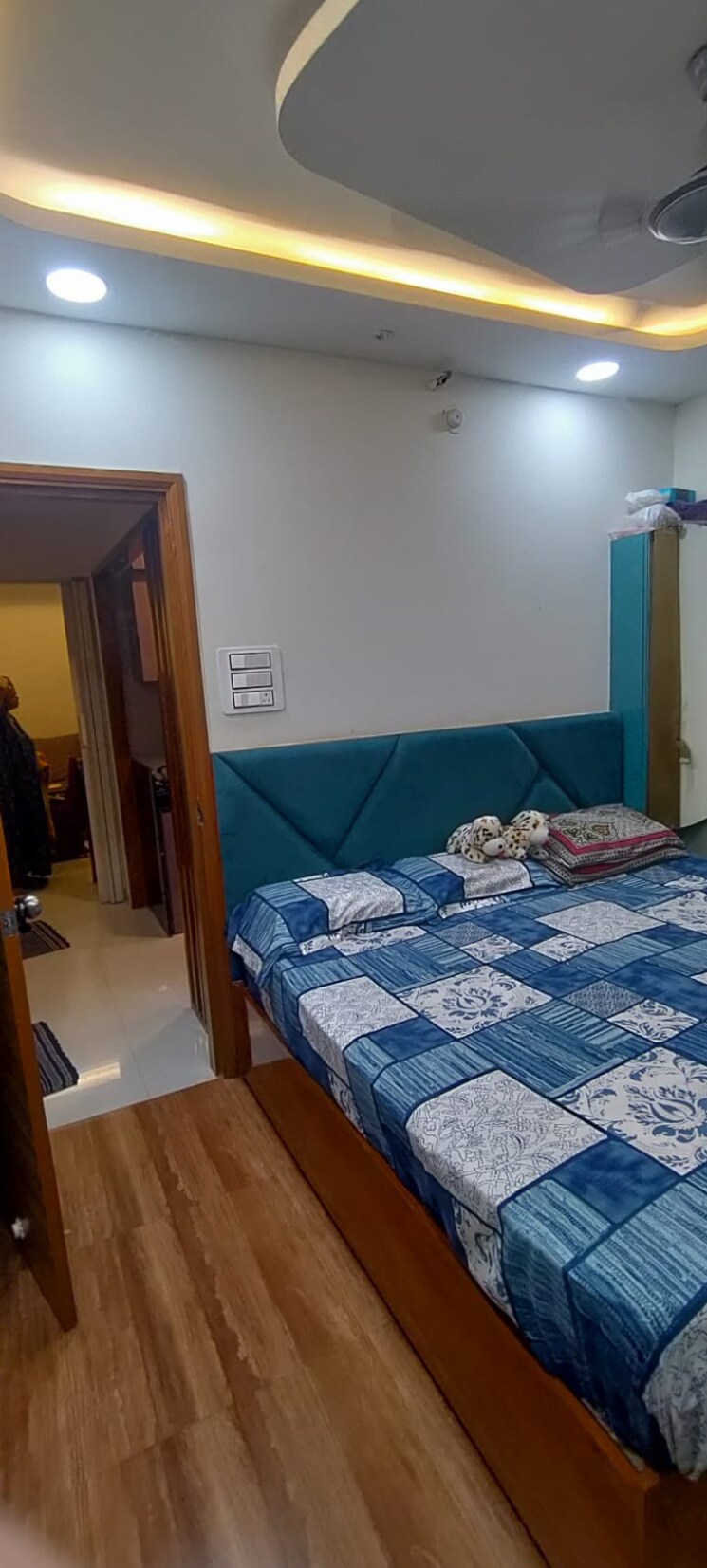 Bedroom, rosa-gardenia 1 Bedroom 450 Sq.Ft. Apartment In Ghodbunder Road Thane 9640556