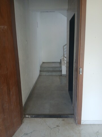 Room in 3 BHK Apartment at Rameshwar Nagar – for Sale