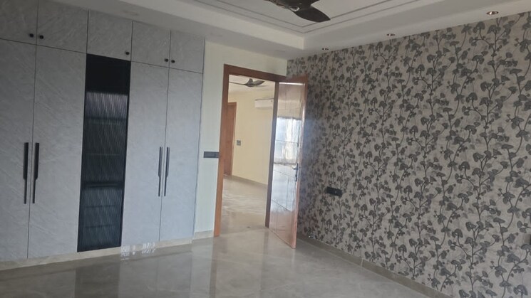 undefined, uppal-southend 4 Bedroom 2200 Sq.Ft. Builder Floor In Sector 49 Gurgaon 9640593