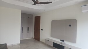 Building Lobby in 4 BHK Builder Floor at Uppal Southend, Sector 49 – for Rent