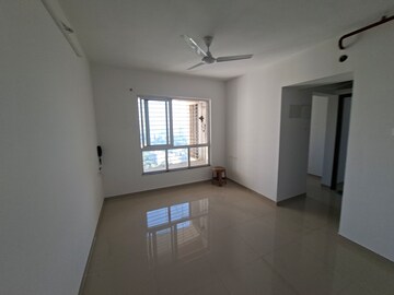 Room in 1 BHK Apartment at Puranik Tokyo Bliss 2, Kasarvadavali – for Rent