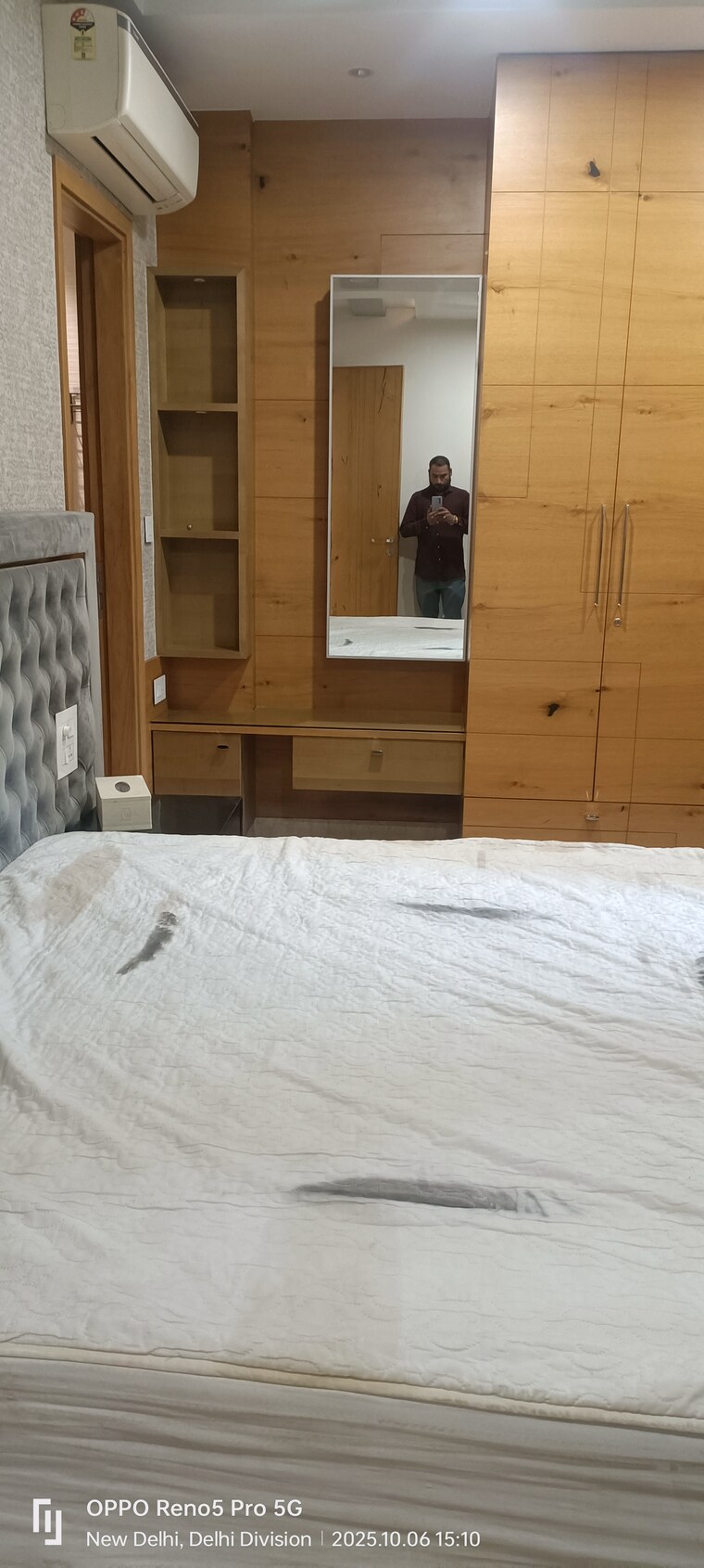 Room, janakpuri 4 Bedroom 2025 Sq.Ft. Builder Floor In Janakpuri Delhi 9640620