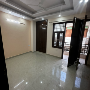 Room in 2 BHK Builder Floor at Sector 45 – for Rent