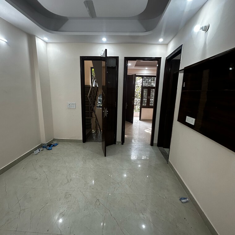 Room, sector 45 2 Bedroom 900 Sq.Ft. Builder Floor In Sector 45 Gurgaon 9640642