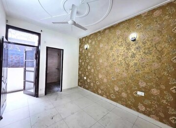 Room in 2 BHK Apartment at Dhakoli – for Sale