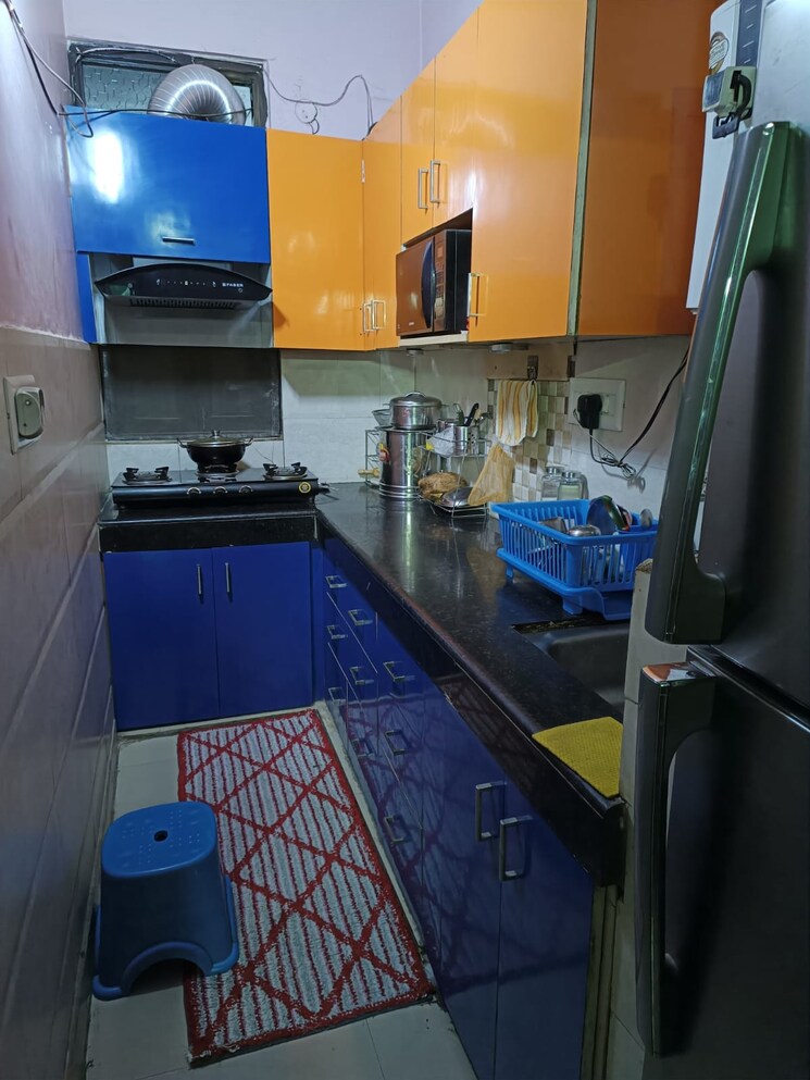Kitchen, vishwas park 1 Bedroom 45 Sq.Yd. Builder Floor In Vishwas Park Delhi 9640660