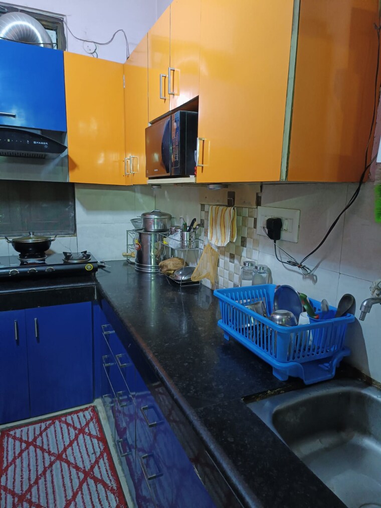 Kitchen, vishwas park 1 Bedroom 45 Sq.Yd. Builder Floor In Vishwas Park Delhi 9640660