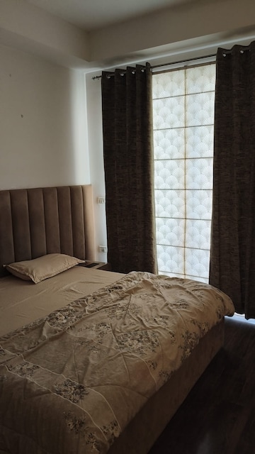 Bedroom in 4 BHK Builder Floor at Sector 21 – for Sale