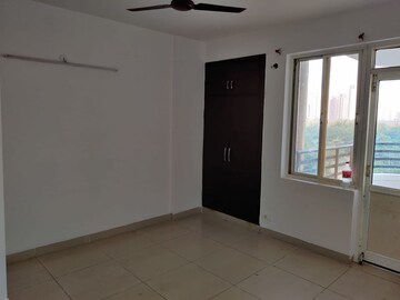 Room in 2 BHK Apartment at Stellar Mi Citihomes, Omicron Iii Greater Noida – for Sale