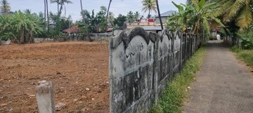  Plot For Sale in West Fort