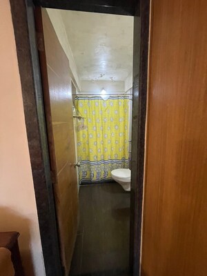 Bathroom in 2.5 BHK Apartment at Dosti Group Acres, Wadala East – for Sale