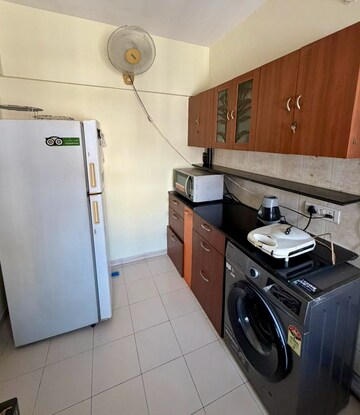 Kitchen in 2 BHK Apartment at Kandivali East – for Rent