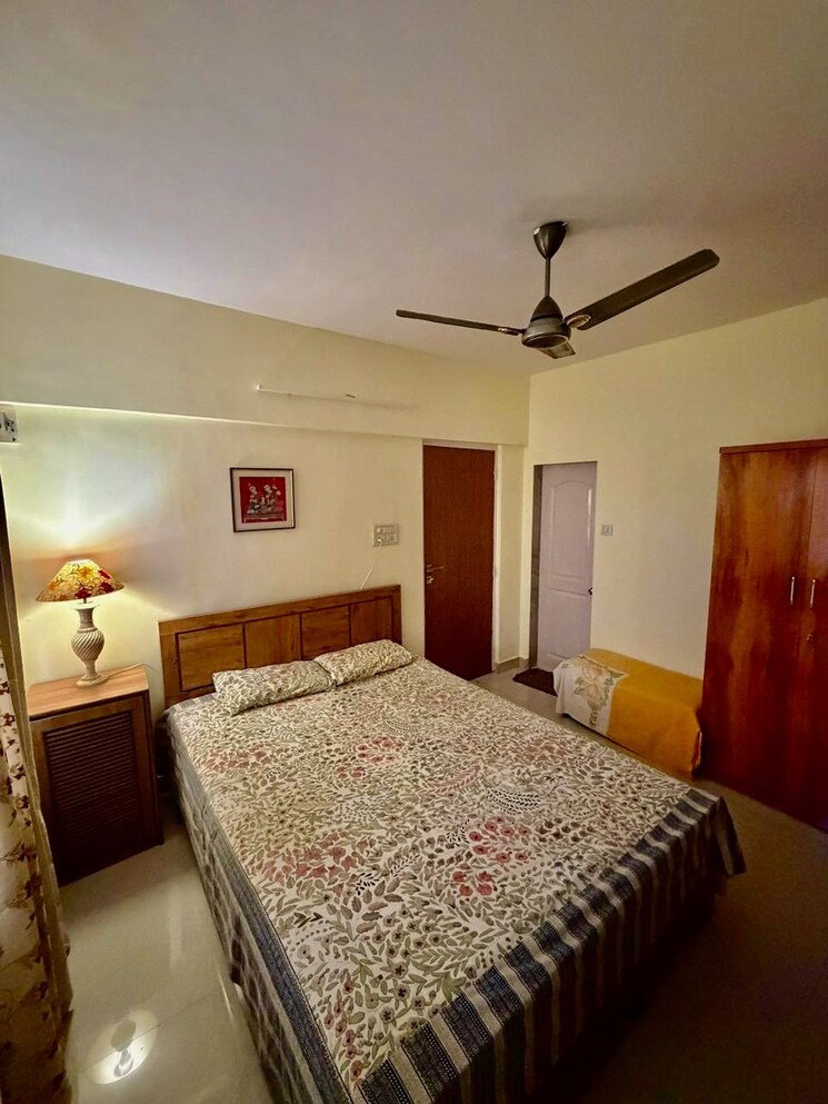 Bedroom, kandivali east 2 Bedroom 650 Sq.Ft. Apartment In Kandivali East Mumbai 9640775