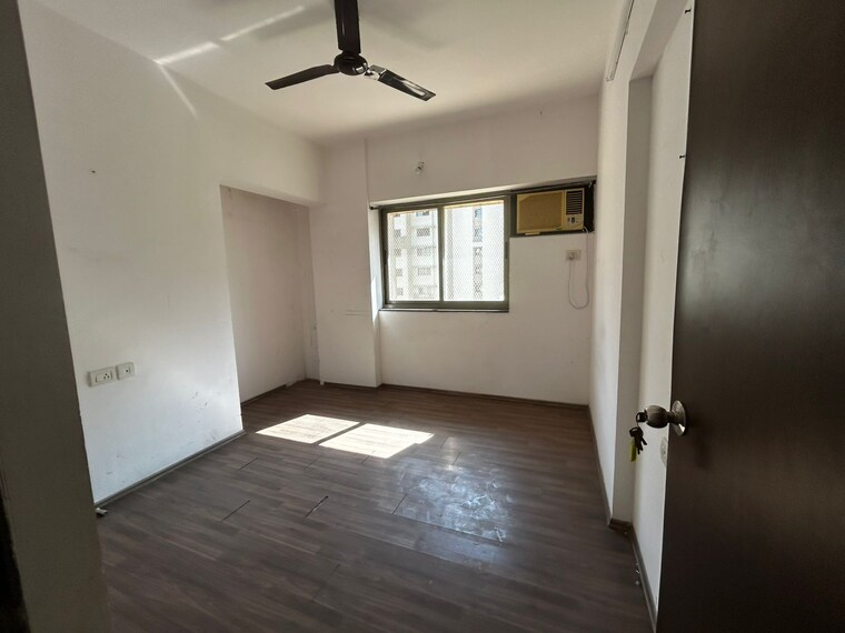 Room, vijay-nagari-annex 1 Bedroom 300 Sq.Ft. Apartment In Waghbil Thane 9640801