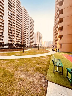 3 BHK Apartment – Exterior View View at Elite Golf Green, Sector 79 - for Rent