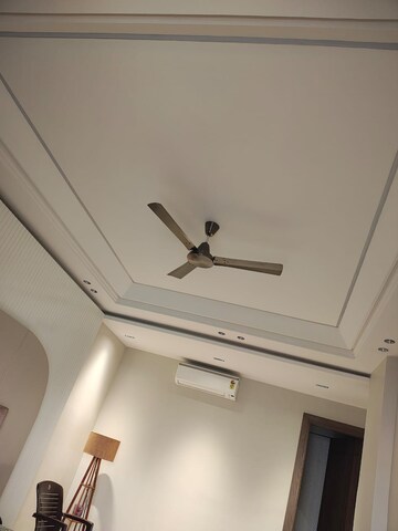 Furnished Amenities in 4 BHK Builder Floor at Kohli One Malibu Town, Sector 47 – for Rent