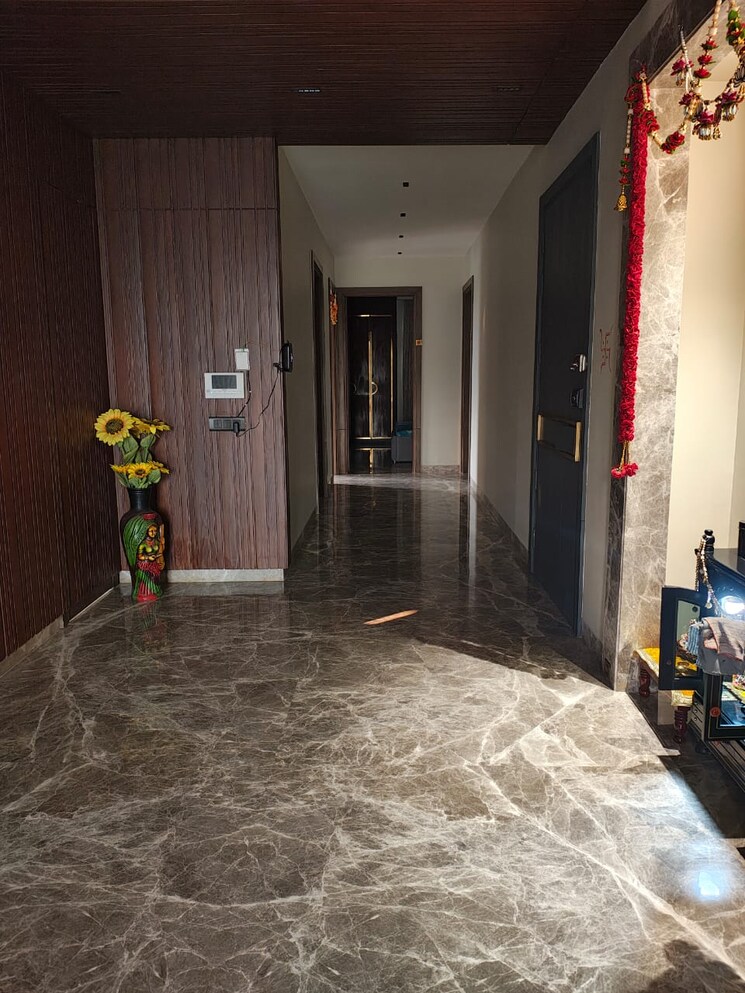  Parking, kohli-one-malibu-town 4 Bedroom 3160 Sq.Ft. Builder Floor In Sector 47 Gurgaon 9640712