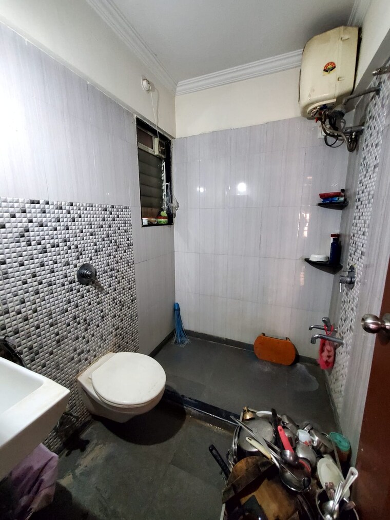 Bathroom, vihang-valley-phase-2 1 Bedroom 320 Sq.Ft. Apartment In Kasarvadavali Thane 9640836