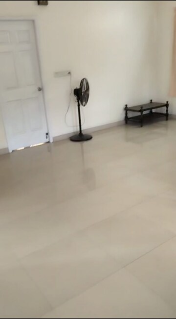 Room in 4 BHK Villa at Chembukkav – for Sale