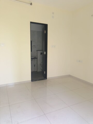 Room in 3 BHK Apartment at Kolte Patil Life Republic, Hinjewadi – for Sale