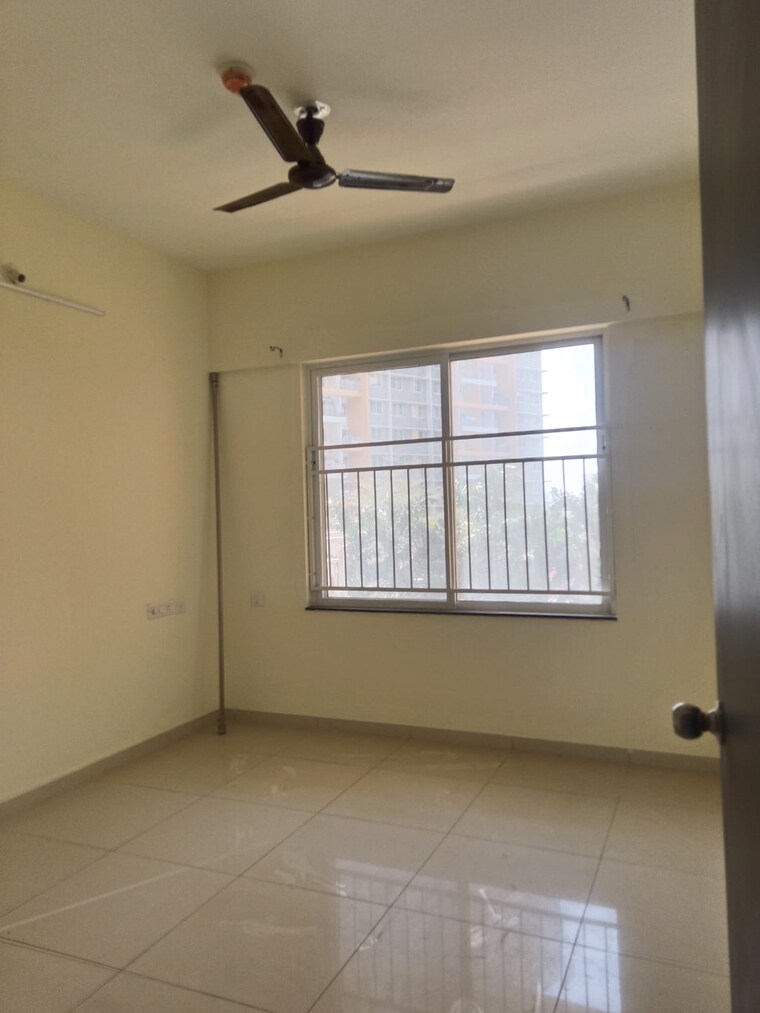 Room, kolte-patil-life-republic 3 Bedroom 1200 Sq.Ft. Apartment In Hinjewadi Pune 9641094