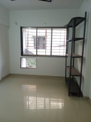 Room in 2 BHK Apartment at Sadguru Complex I, Goregaon East – for Rent
