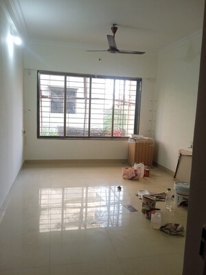 Room in 2 BHK Apartment at Sadguru Complex I, Goregaon East – for Rent