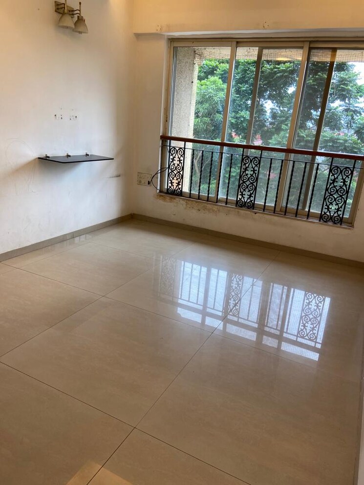 Balcony, dosti-blossom 3 Bedroom 880 Sq.Ft. Apartment In Wadala East Mumbai 9641127