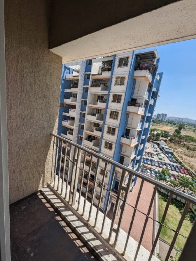 Balcony, wakad 2 Bedroom 812 Sq.Ft. Apartment In Wakad Pune 9641141