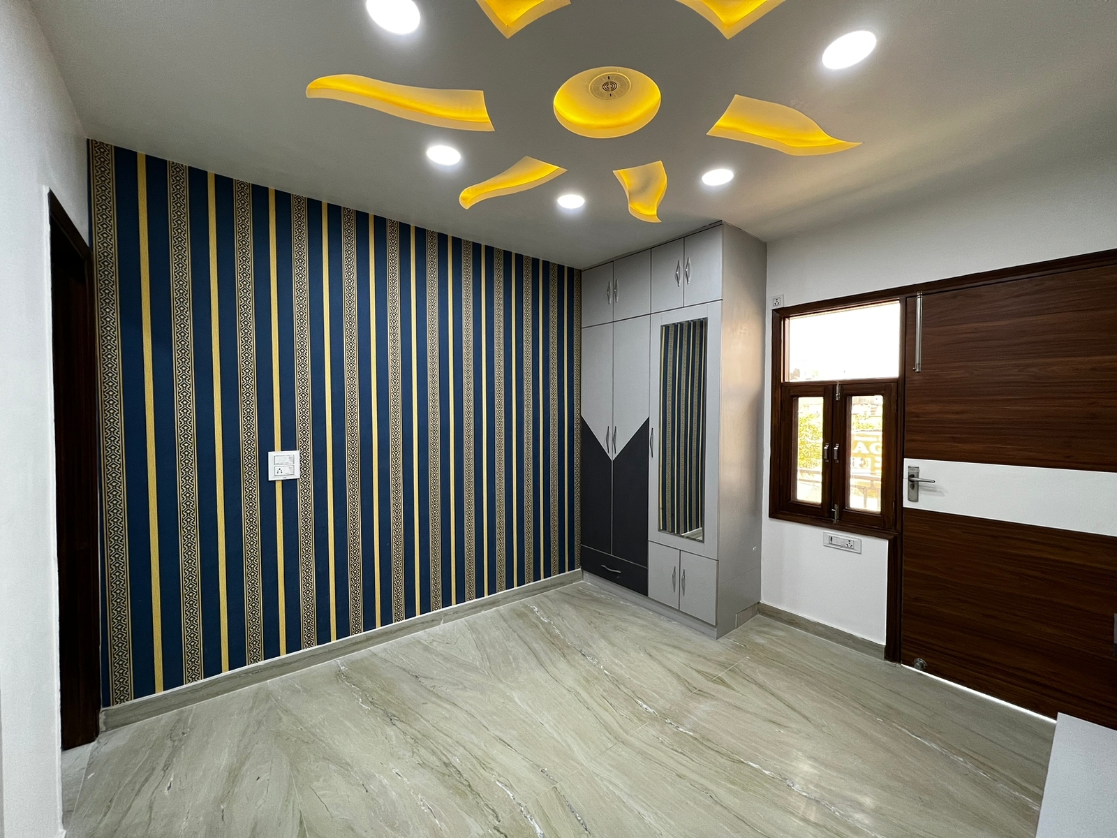 2 BHK + Pooja Room 1200 Sq.Ft. Apartment in Omkar Alta Monte