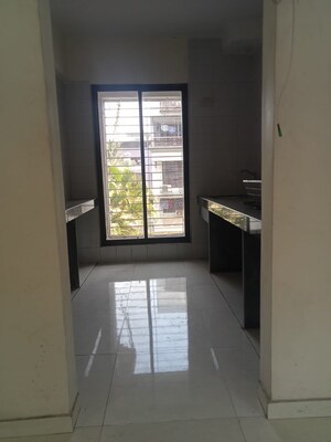 Room in 3 BHK Apartment at Hari Om Heritage, Kharghar – for Rent