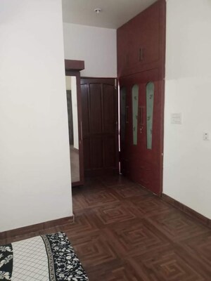Room in 3 BHK Independent House at Mohit Nagar – for Rent