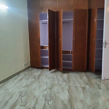 Room in 3 BHK Apartment at Eros Wembley Estate, Sector 50 – for Rent