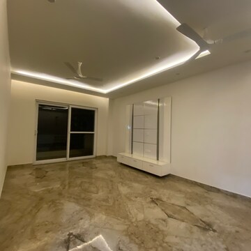 Room in 4 BHK Builder Floor at Sector 21d – for Sale