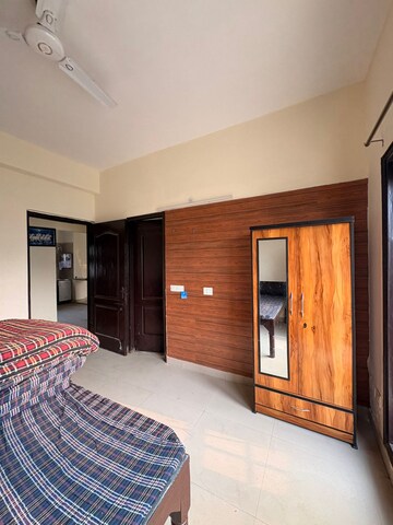 Bedroom in 3 BHK Villa at Beta Ii Greater Noida – for Rent