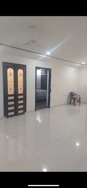 Room in 3 BHK Apartment at Rajapushpa Eterna, Nanakramguda – for Rent