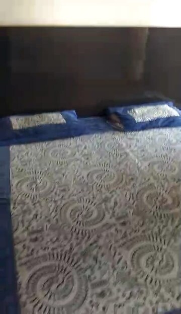 Bedroom in 2 BHK Apartment at Sector 29 – for Rent